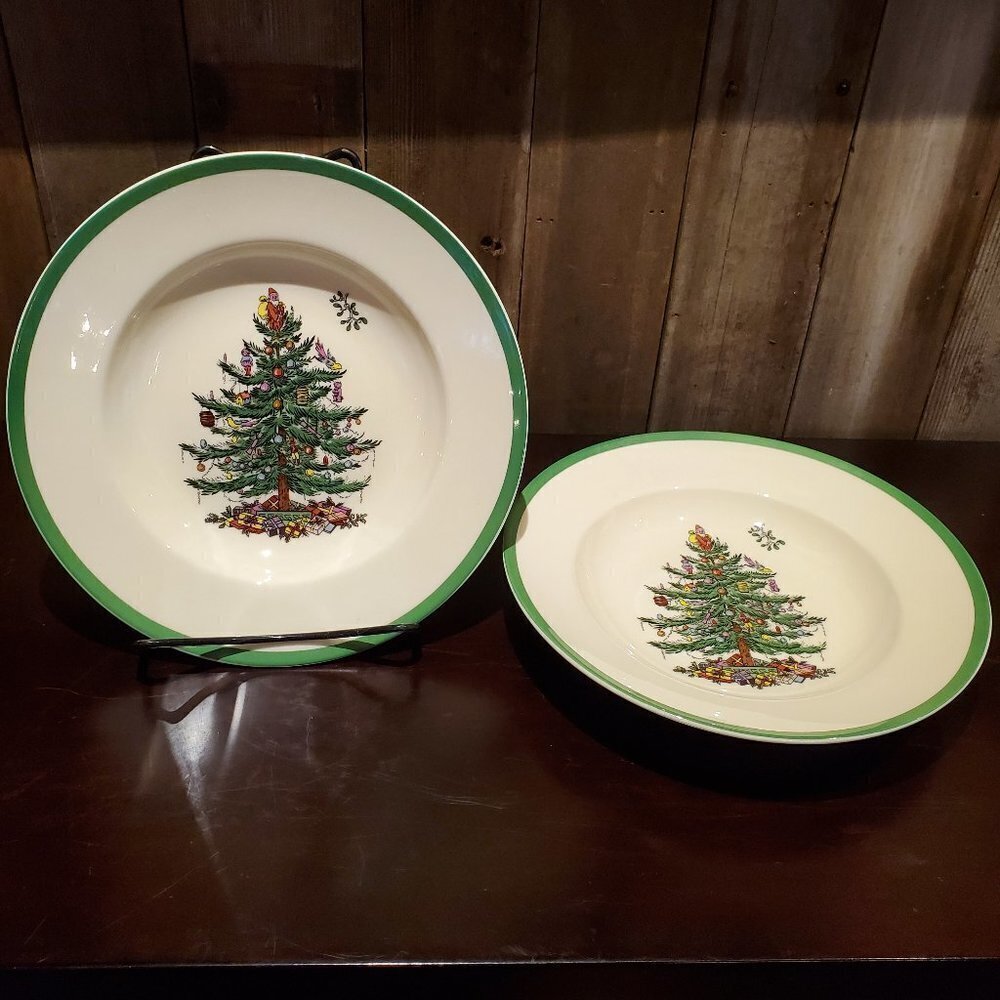 2 New Spode Christmas Tree 9" Soup plate low Rimmed bowls Salad